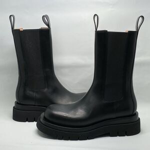 Bottega Veneta Lug Sole Leather Chelsea Boots size 39